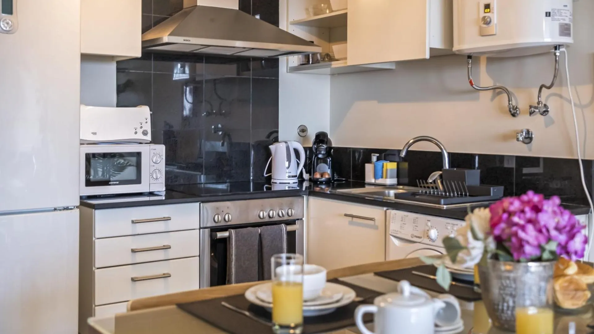 Apartment Ferienwohnung Lavender - By Wehost Funchal